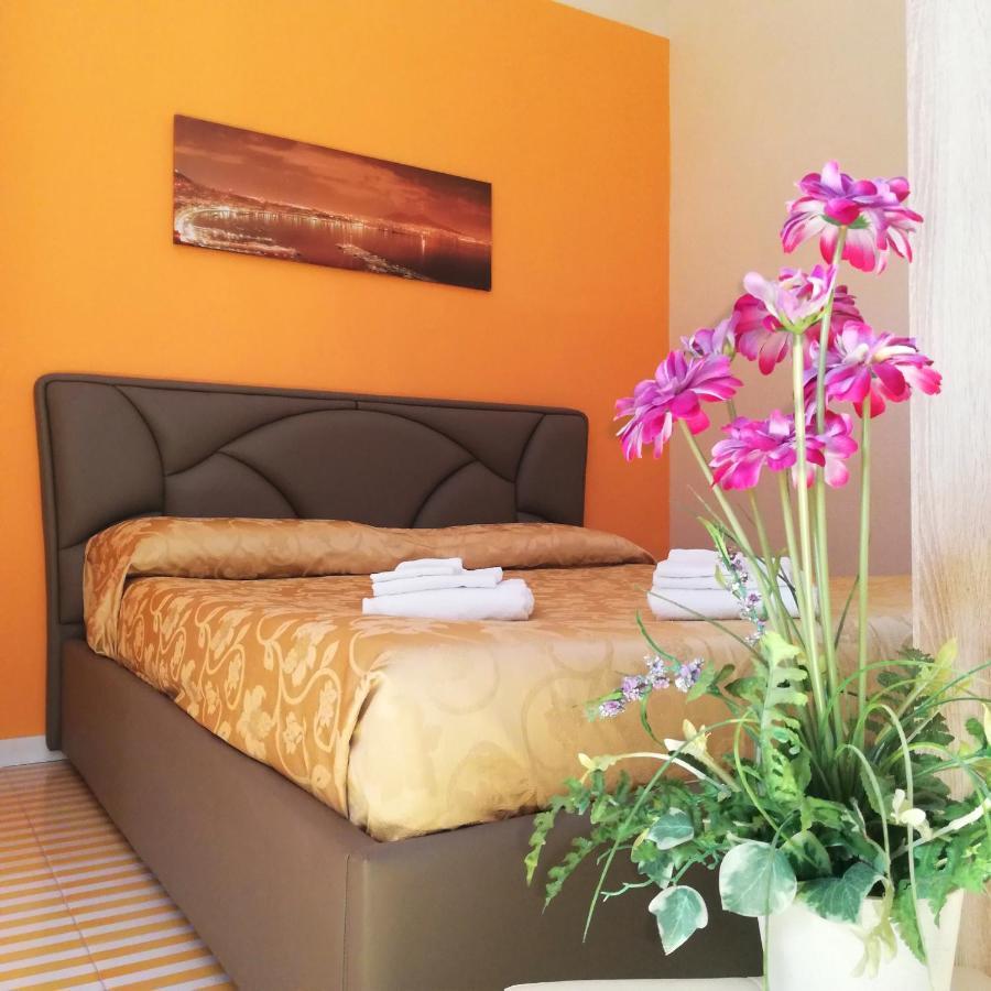 Domus Parthenope Apartment Boscotrecase ภายนอก รูปภาพ